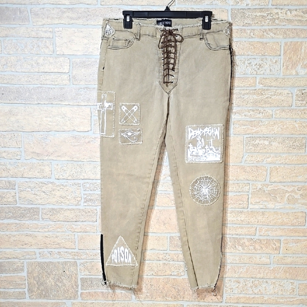 NWOT CURRENT MOOD DILLS KILL STITCH BTCH STRETCH LACE-UP Punk Jeans Tan
